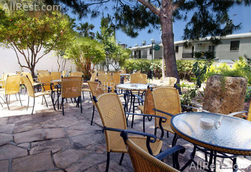 Dionysos Hotel 8